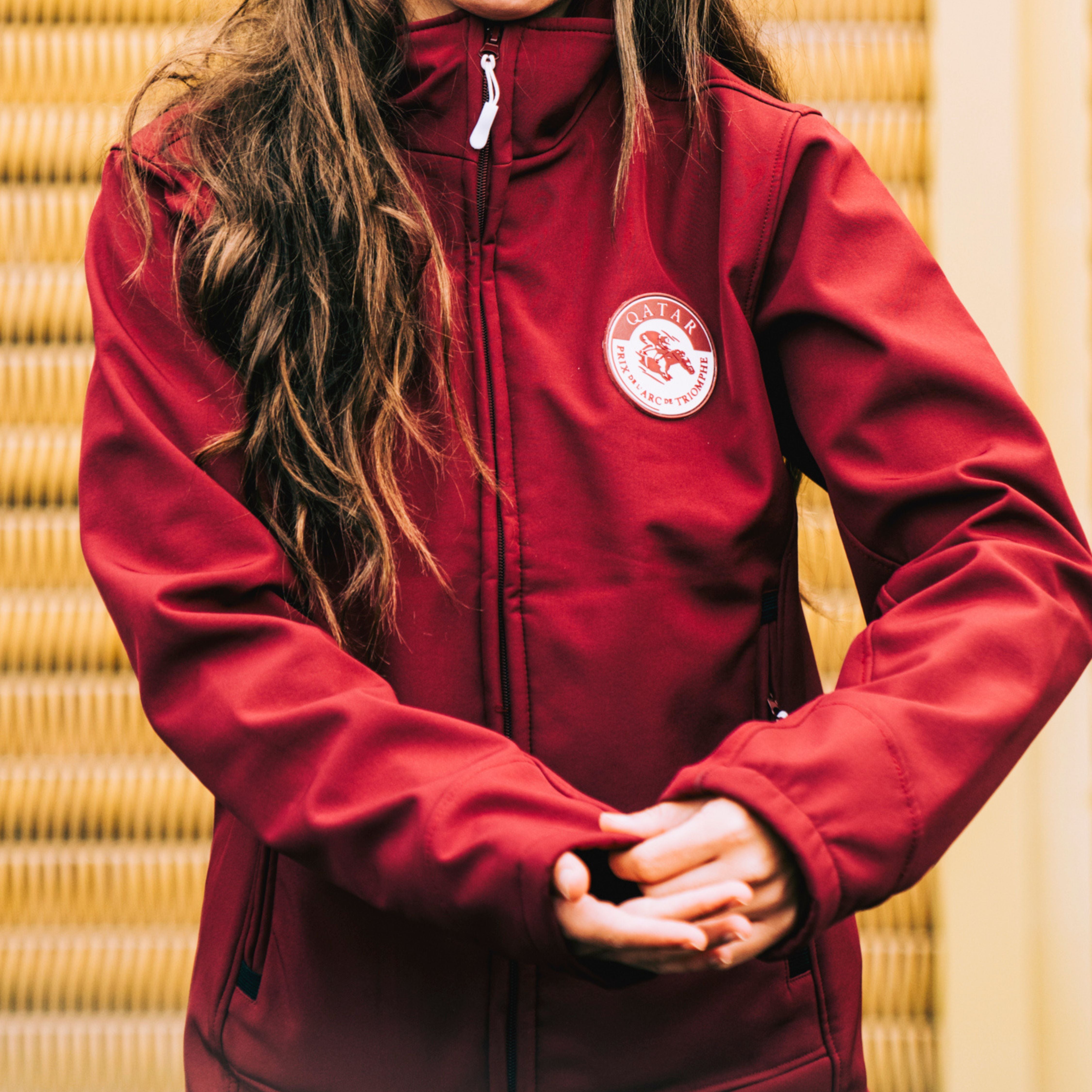 Softshell Qatar Prix de l'Arc de Triomphe Logo Bleu Mixte Bordeaux