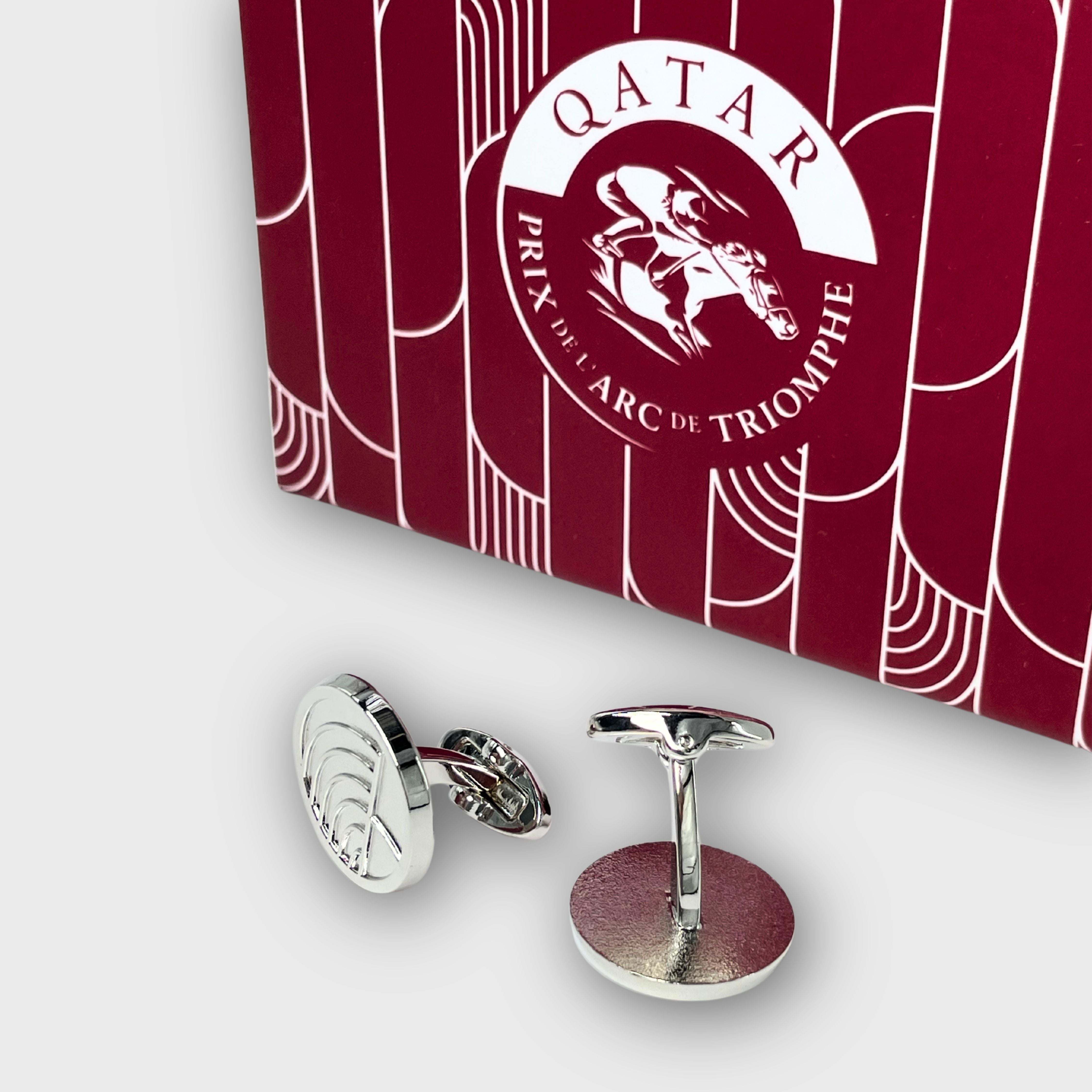 Bouton de Manchette Qatar Prix de l'Arc de Triomphe Motif Acier