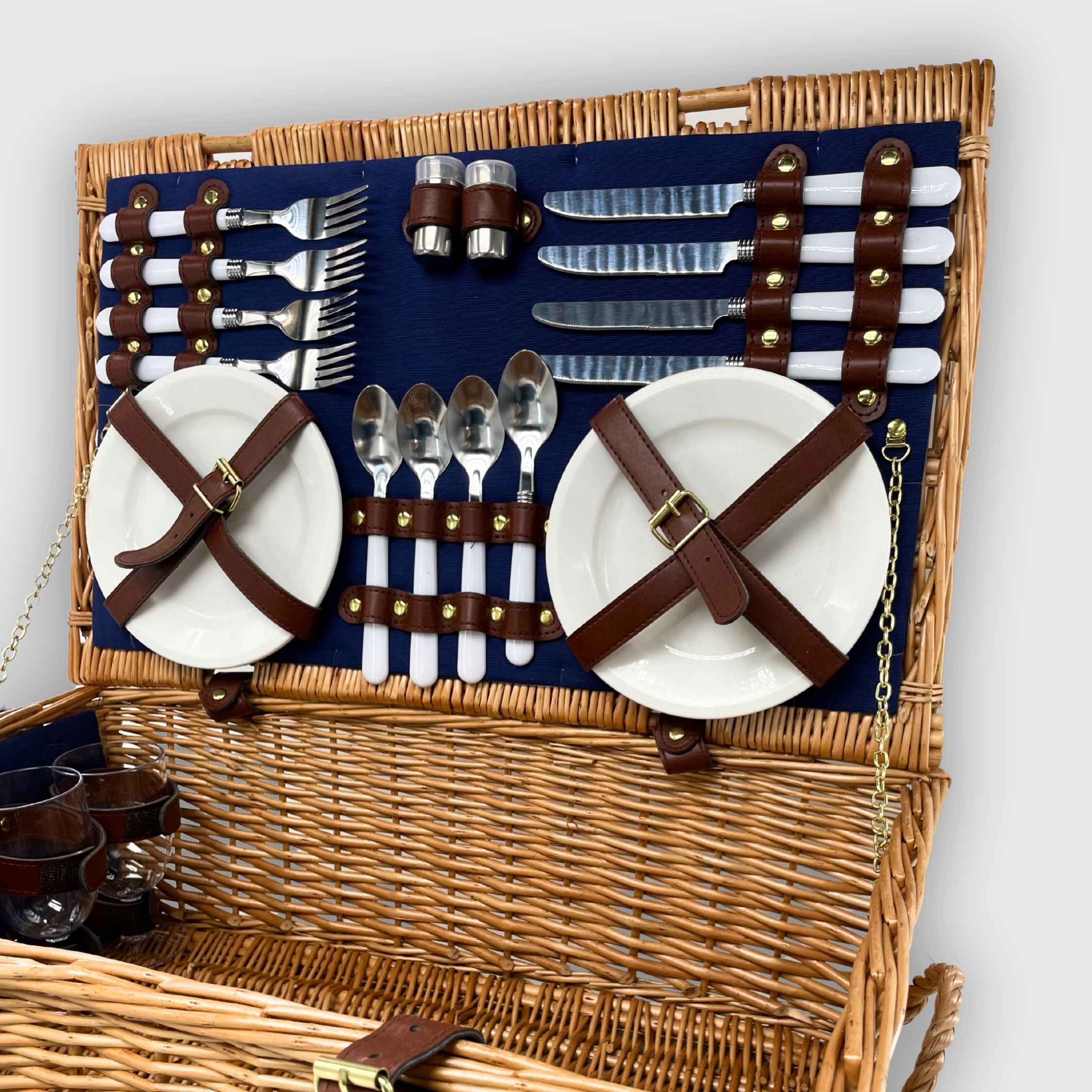 Longines Prix de Diane Picnic Basket 2024