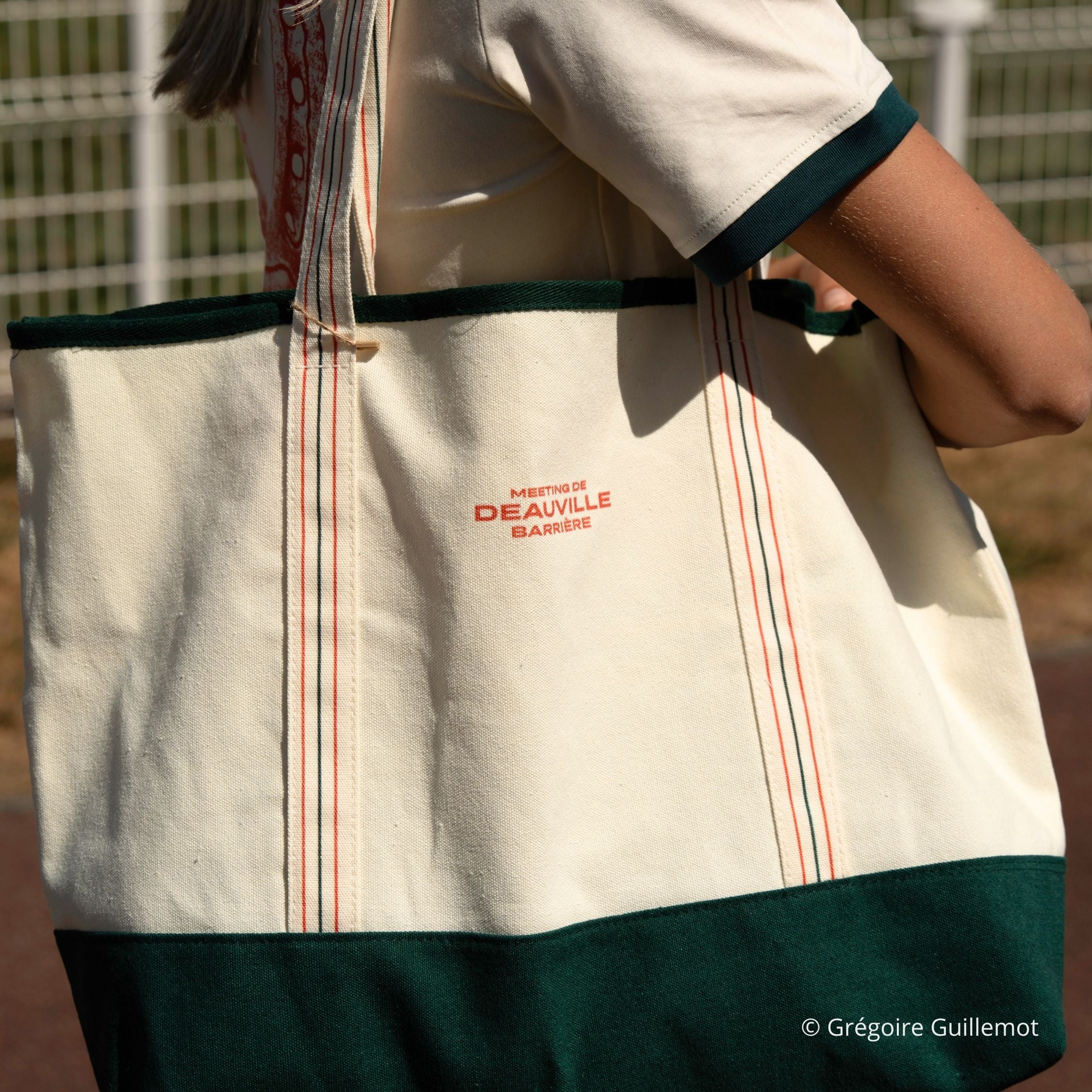 Deauville Barriere Meeting Tote Bag Beige Green