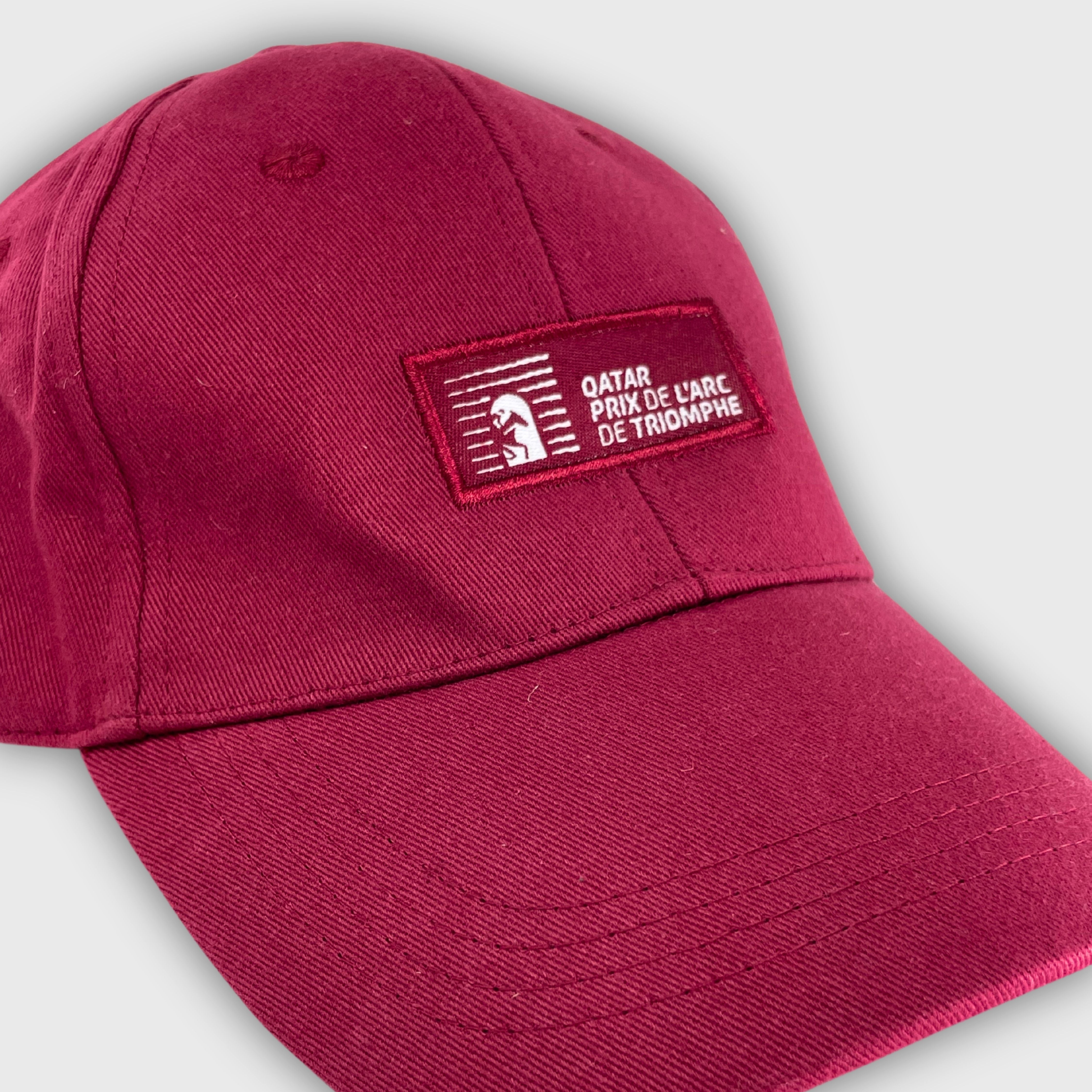 Casquette écusson Qatar Prix de l'Arc de Triomphe 2023